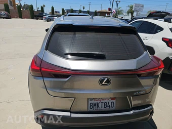 2019 Lexus UX 200 – miniatura 5