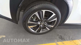 2019 Lexus UX 200 - miniatura 31