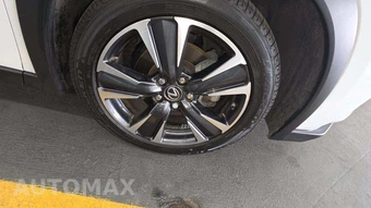 2019 Lexus UX 200 - miniatura 33