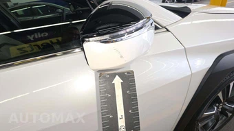 2019 Lexus UX 200 - miniatura 35