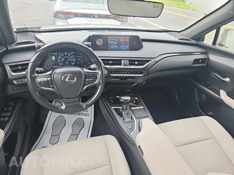 2019 Lexus UX 200 – miniatura 8
