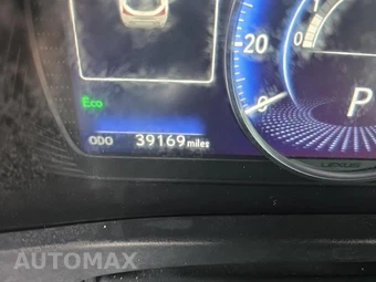 2019 Lexus UX 200 – miniatura 9