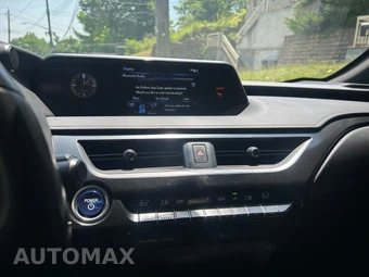 2019 Lexus UX 250h - miniatura 21
