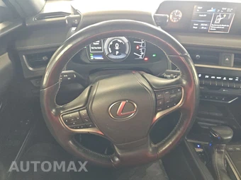 2019 Lexus UX 250h – miniatura 10