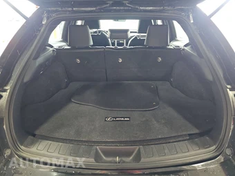 2019 Lexus UX 250h – miniatura 16