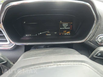 2019 Lincoln Continental Reserve – miniatura 12