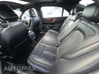 2019 Lincoln Continental Select – miniatura 13