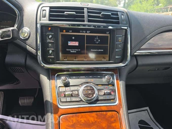 2019 Lincoln Continental Standard – miniatura 7