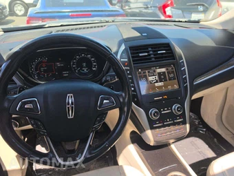 2019 Lincoln MKC Black Label – miniatura 10