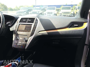 2019 Lincoln MKC Reserve – miniatura 19