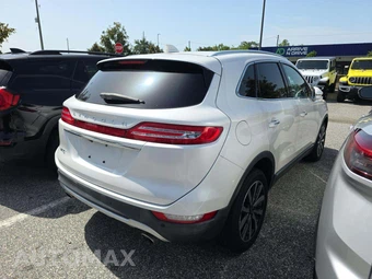 2019 Lincoln MKC Reserve – miniatura 3