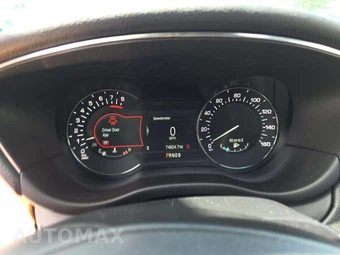 2019 Lincoln MKC Reserve – miniatura 9
