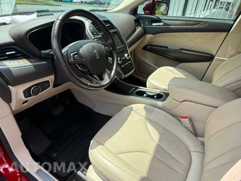 2019 Lincoln MKC Reserve - miniatura 13