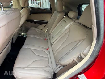 2019 Lincoln MKC Reserve - miniatura 21