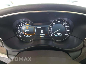 2019 Lincoln MKC Reserve – miniatura 9