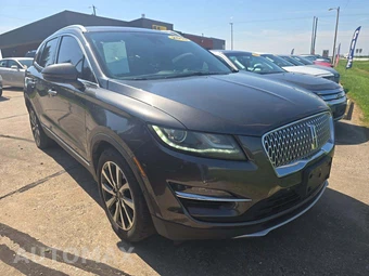 2019 Lincoln MKC Reserve – miniatura 4