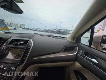 2019 Lincoln MKC Reserve – miniatura 19