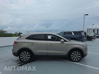2019 Lincoln MKC Reserve – miniatura 4
