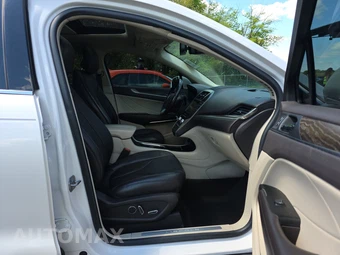 2019 Lincoln MKC Reserve – miniatura 8