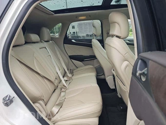 2019 Lincoln MKC Reserve – miniatura 13