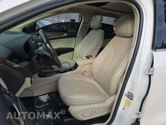 2019 Lincoln MKC Reserve – miniatura 3