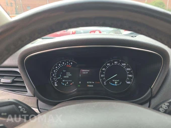 2019 Lincoln MKC Reserve – miniatura 6