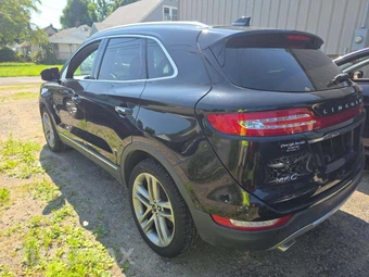 2019 Lincoln MKC Reserve – miniatura 2