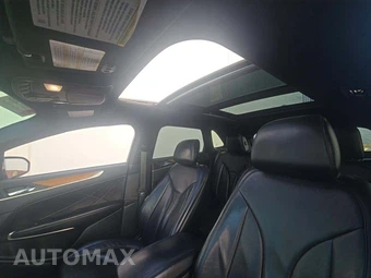 2019 Lincoln MKC Select – miniatura 8