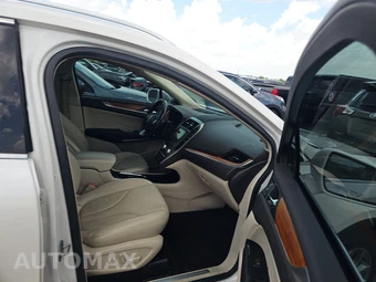 2019 Lincoln MKC Select – miniatura 8