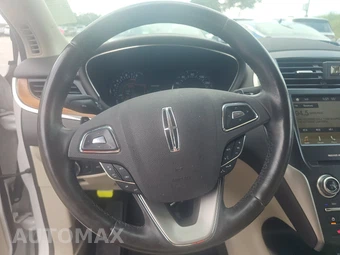 2019 Lincoln MKC Select – miniatura 10