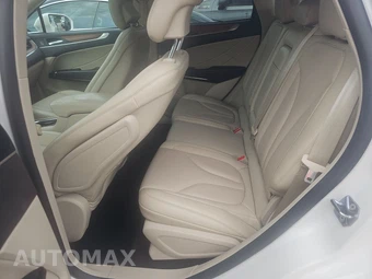 2019 Lincoln MKC Select – miniatura 13