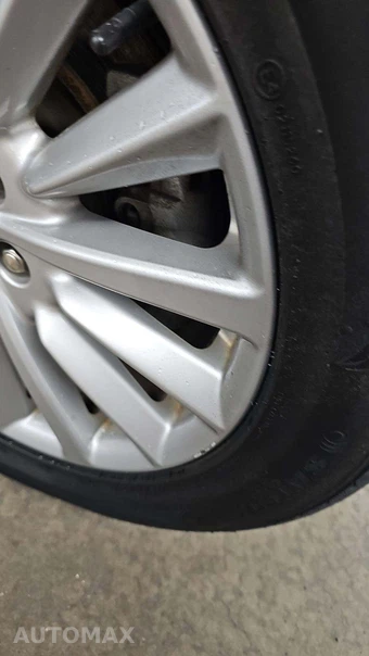 2019 Lincoln MKC Standard – miniatura 28