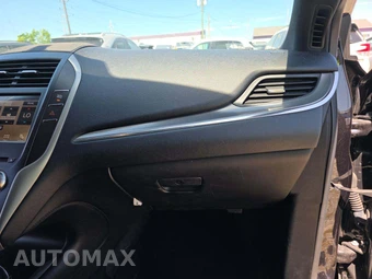 2019 Lincoln MKC Standard – miniatura 16