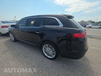 2019 Lincoln MKT Reserve - miniatura 6