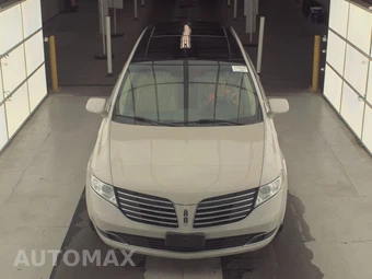 2019 Lincoln MKT Reserve - miniatura 2