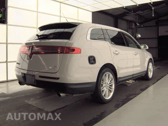2019 Lincoln MKT Reserve - miniatura 4
