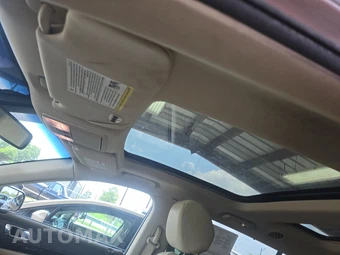 2019 Lincoln MKT Reserve – miniatura 18