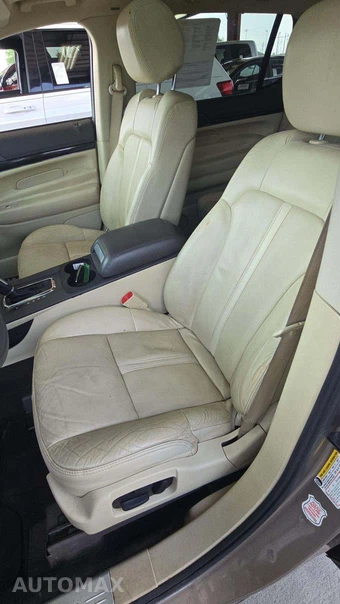 2019 Lincoln MKT Reserve – miniatura 27