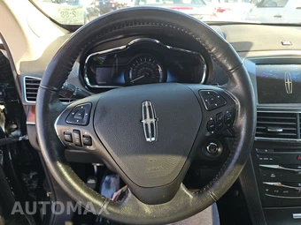 2019 Lincoln MKT Reserve – miniatura 10