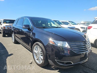 2019 Lincoln MKT Reserve – miniatura 3