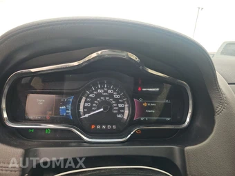 2019 Lincoln MKT Reserve - miniatura 12