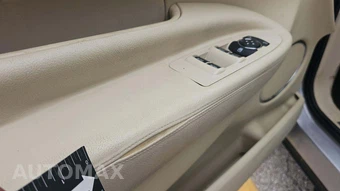 2019 Lincoln MKT Reserve - miniatura 34