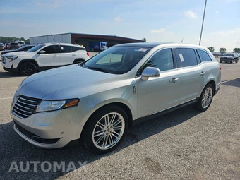 2019 Lincoln MKT Reserve