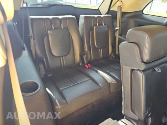 2019 Lincoln MKT Reserve – miniatura 14