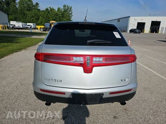 2019 Lincoln MKT Reserve – miniatura 5