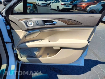 2019 Lincoln MKZ Reserve II - miniatura 26