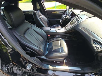 2019 Lincoln MKZ Standard - miniatura 18