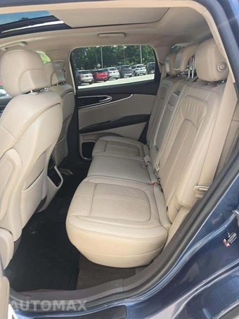 2019 Lincoln Nautilus Reserve – miniatura 10