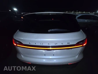 2019 Lincoln Nautilus Reserve - miniatura 16