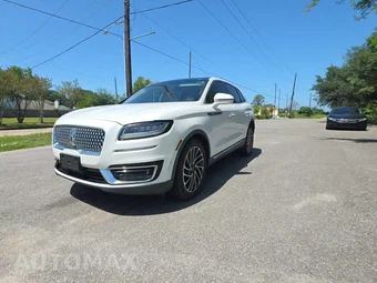 2019 Lincoln Nautilus Reserve